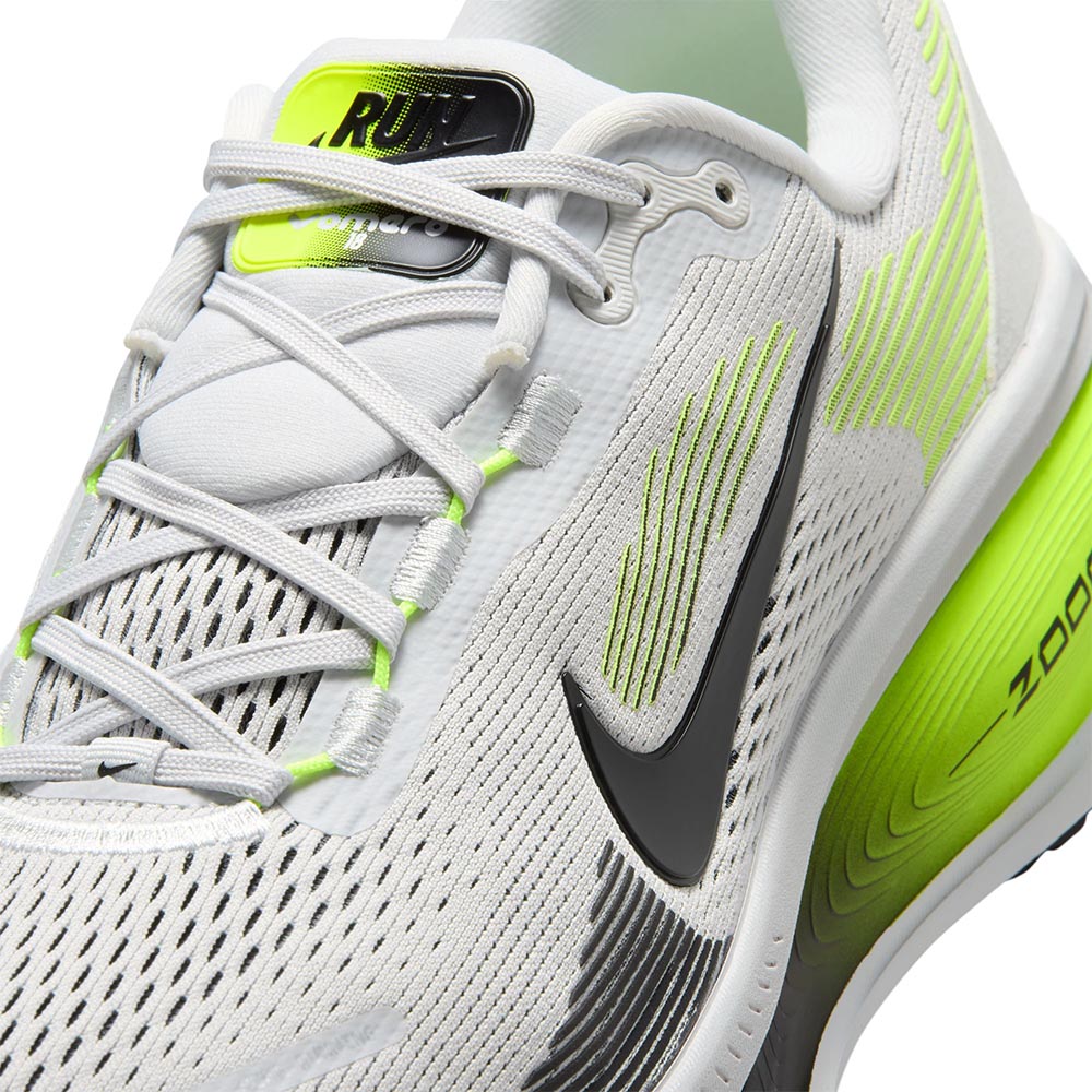 NIKE Vomero 18 รองเท้าวิ่งผู้ชาย Supersports Thailand