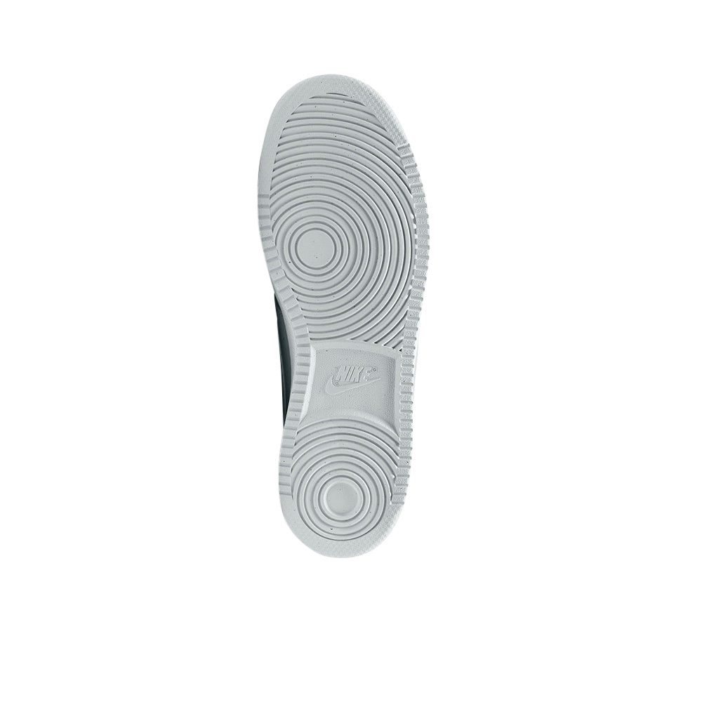 NIKE Court Vision Low รองเท้าลำลองผู้ชาย