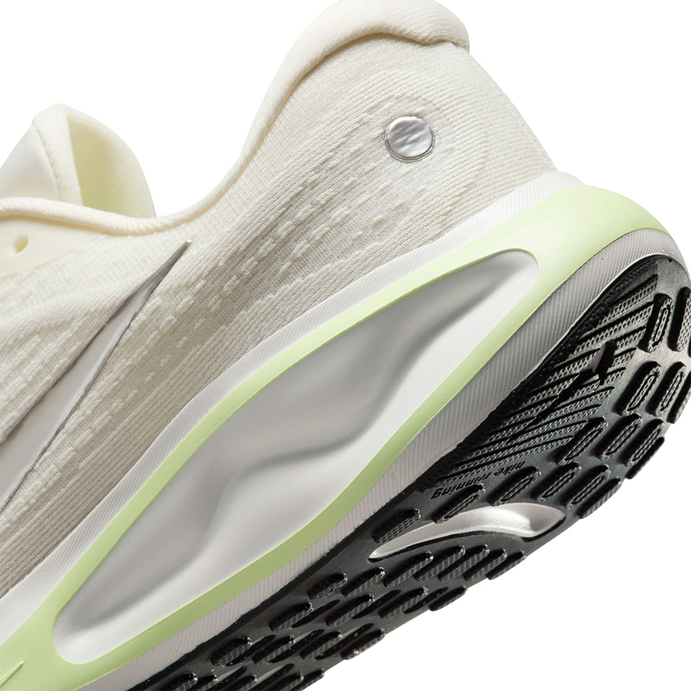 NIKE Journey Run Women's Running Shoes