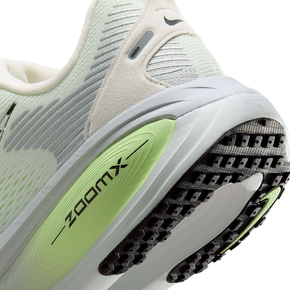 NIKE Vomero 18 Women's Running Shoes (Extra Wide) - Supersports Thailand Supersports Thailand