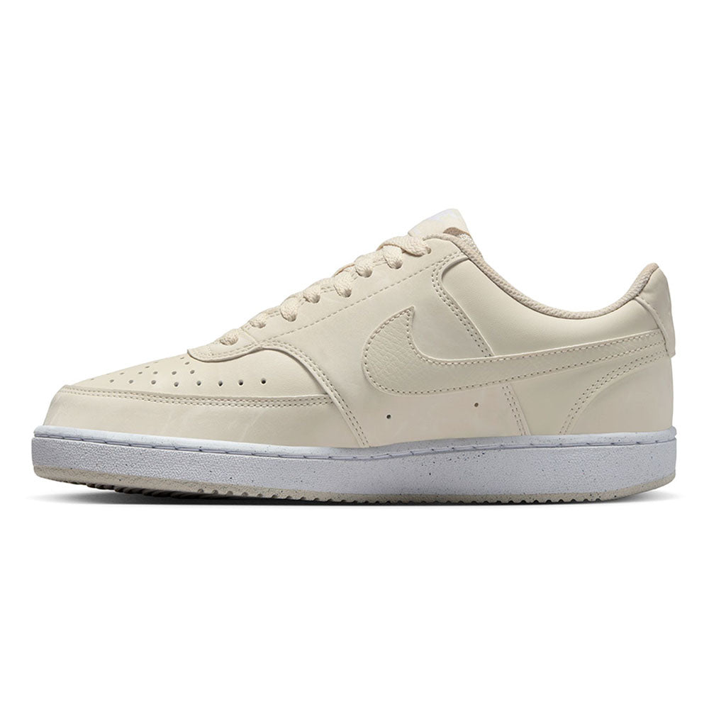 NIKE Court Vision Low รองเท้าลำลองผู้หญิง