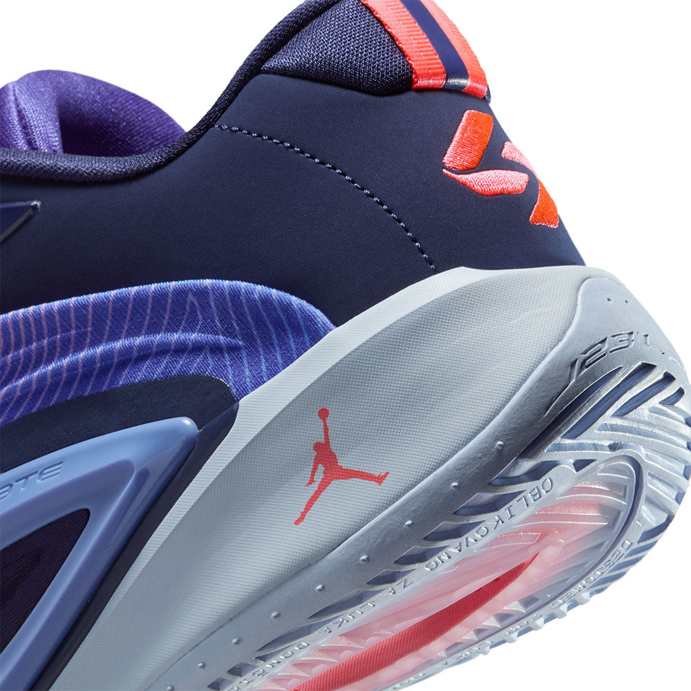 NIKE Luka 3 PF รองเท้าบาสเกตบอลผู้ชาย