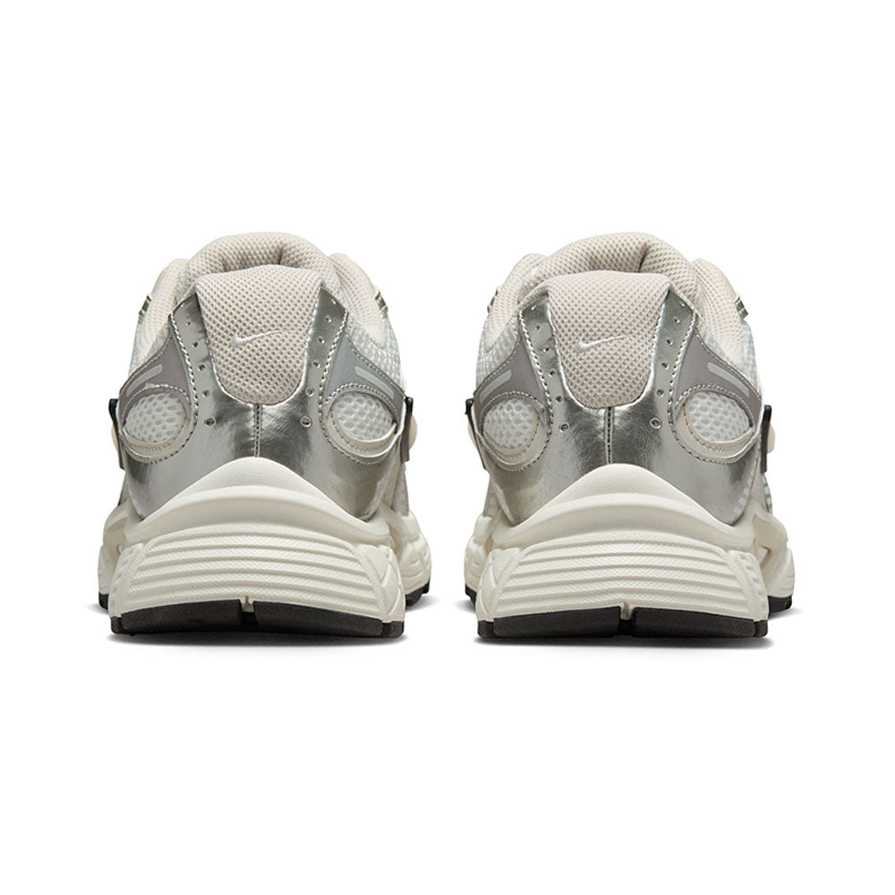NIKE V5 RNR Women's Casual Shoes