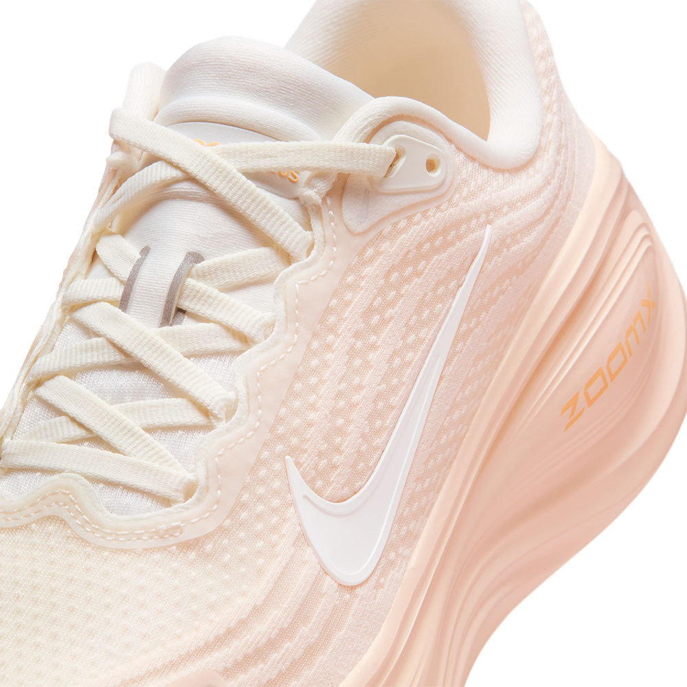 NIKE Vomero Plus รองเท้าวิ่งผู้หญิง