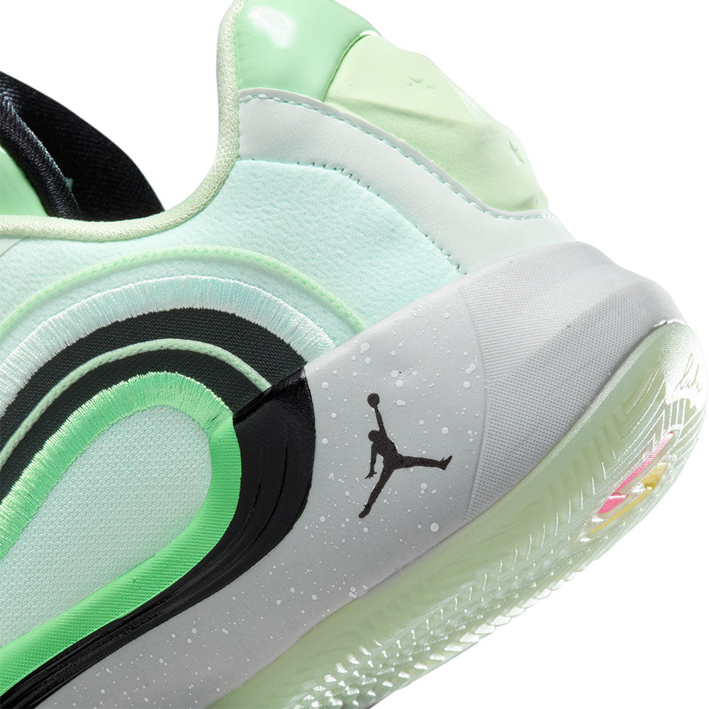 NIKE Luka 4 "Space Navigator" รองเท้าบาสเกตบอลเด็กผู้ชาย