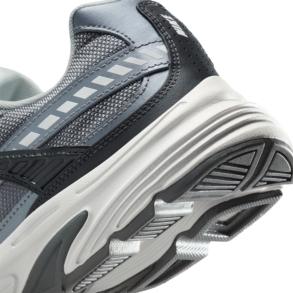 NIKE Initiator Men's Casual Shoes