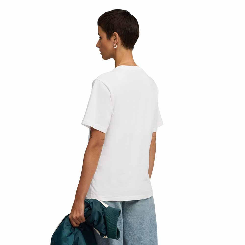 PUMA Wardrobe Essentials Sports Legacy Graphic เสื้อยืดผู้หญิง