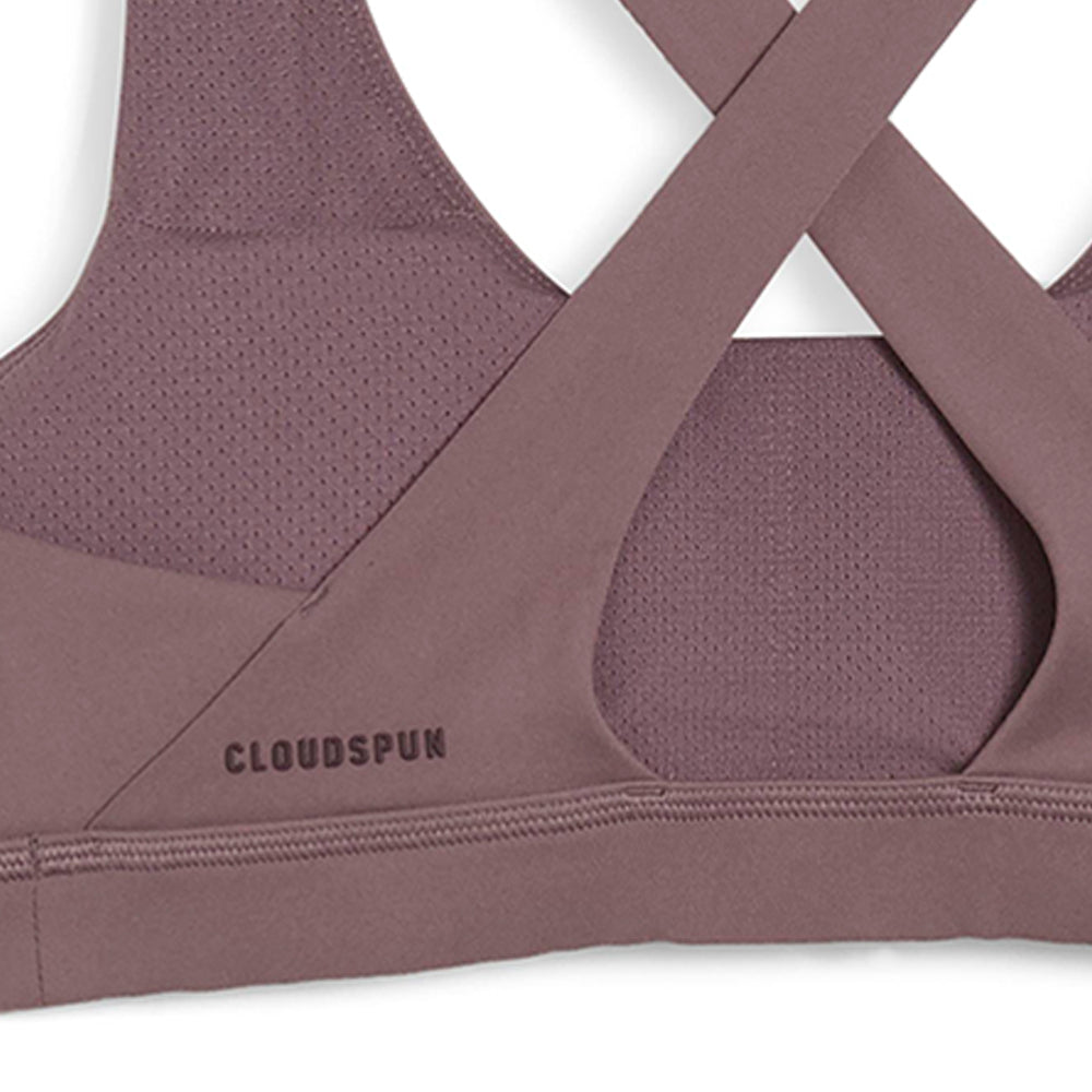 PUMA Cloudspun สปอร์ตบราออกกำลังกายผู้หญิง