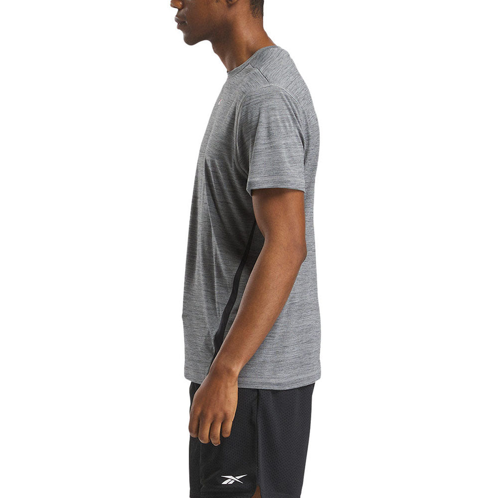 REEBOK Tech เสื้อออกกำลังกายผู้ชาย