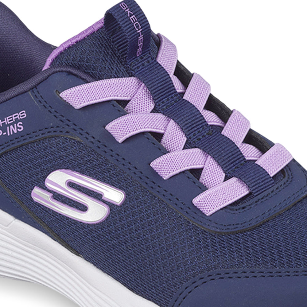 SKECHERS Hands Free Slip-ins: GO RUN 400 V2 Girls Lifestyle Shoes Supersports Thailand
