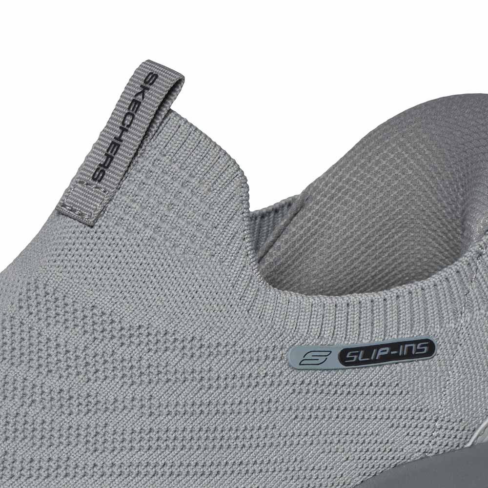SKECHERS Slip-ins: Sport Ultra Flex 4.0 - Calvera รองเท้าลำลองผู้ชาย Supersports Thailand