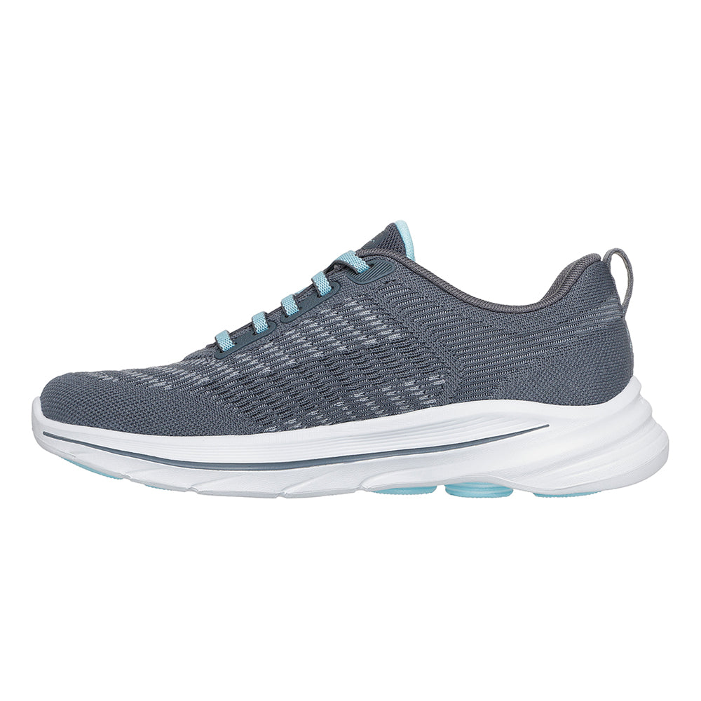 SKECHERS GO WALK™ 8 - Britt รองเท้าออกกำลังกายผู้หญิง