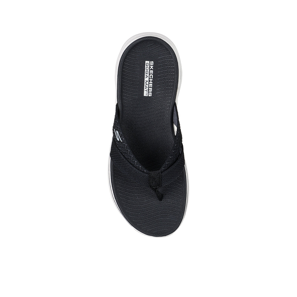 SKECHERS GO WALK® 7 - Avery รองเท้าแตะผู้หญิง