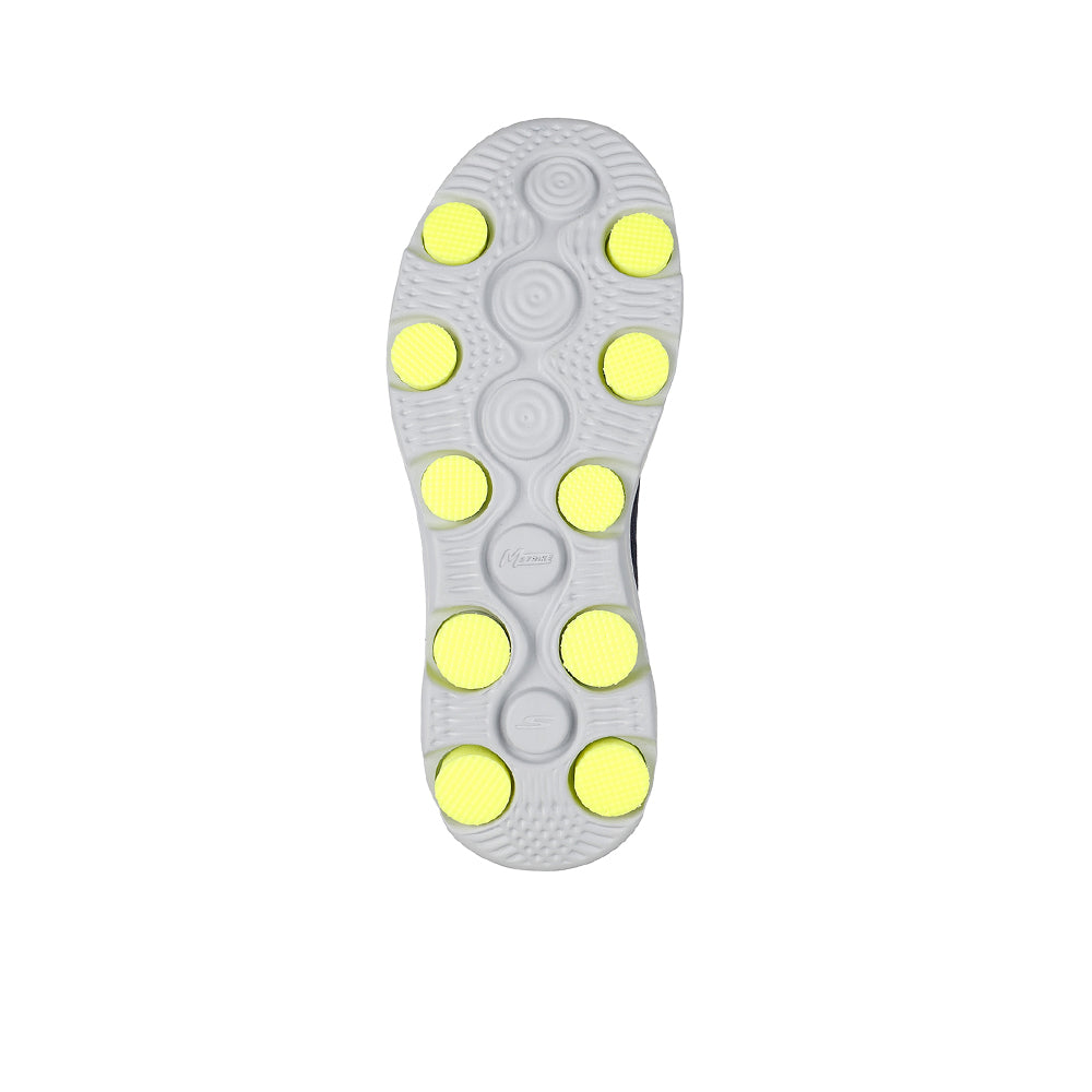 SKECHERS GO RUN 7.0® - Jetway รองเท้าวิ่งผู้ชาย