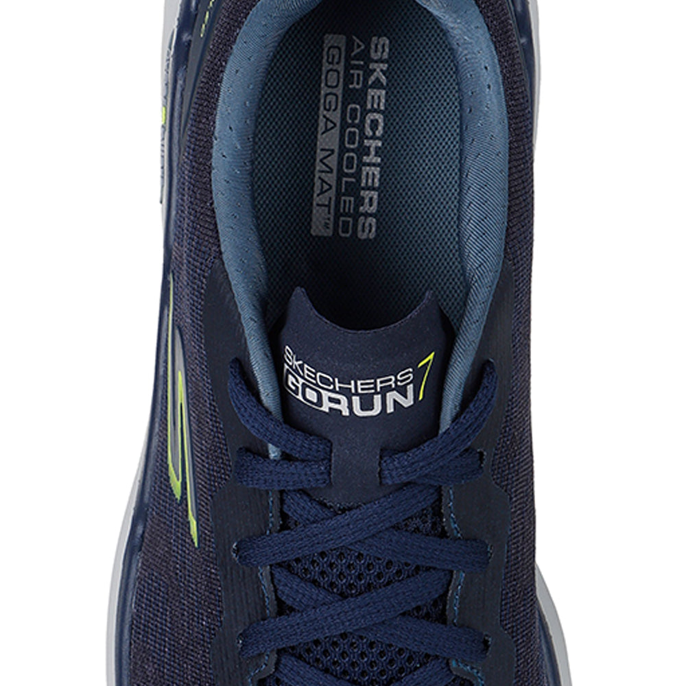 SKECHERS GO RUN 7.0® - Jetway รองเท้าวิ่งผู้ชาย