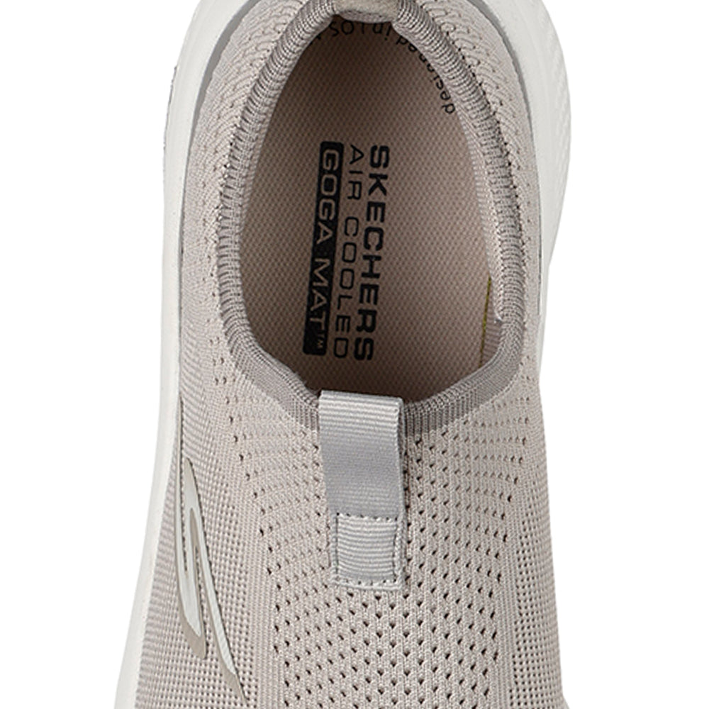 SKECHERS GO RUN 2.0 Elevate™ - Upraise 2.0 รองเท้าวิ่งผู้ชาย