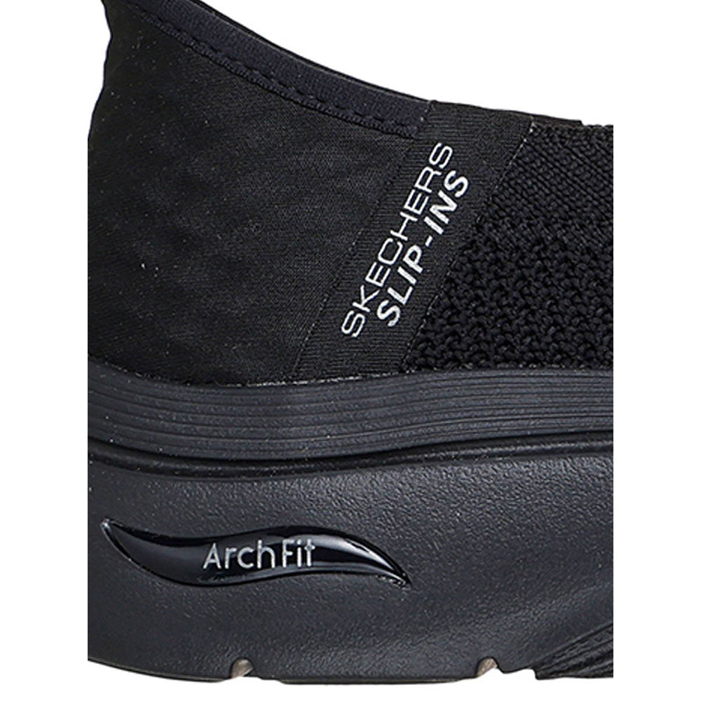 SKECHERS Slip-ins®: GO WALK® Arch Fit® 2.0 - Val Women's Training Shoes - Supersports Thailand Supersports Thailand