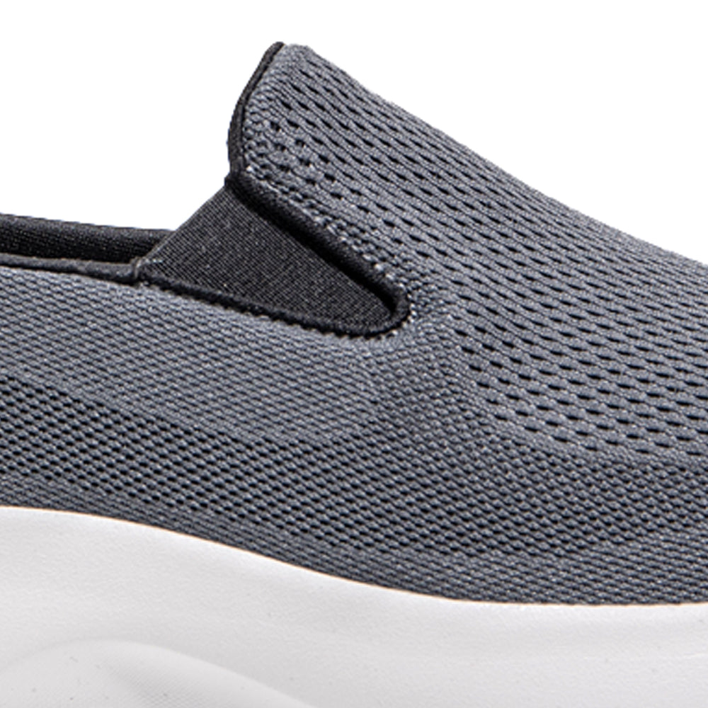 SKECHERS Dyna-Lite รองเท้าลำลองผู้ชาย