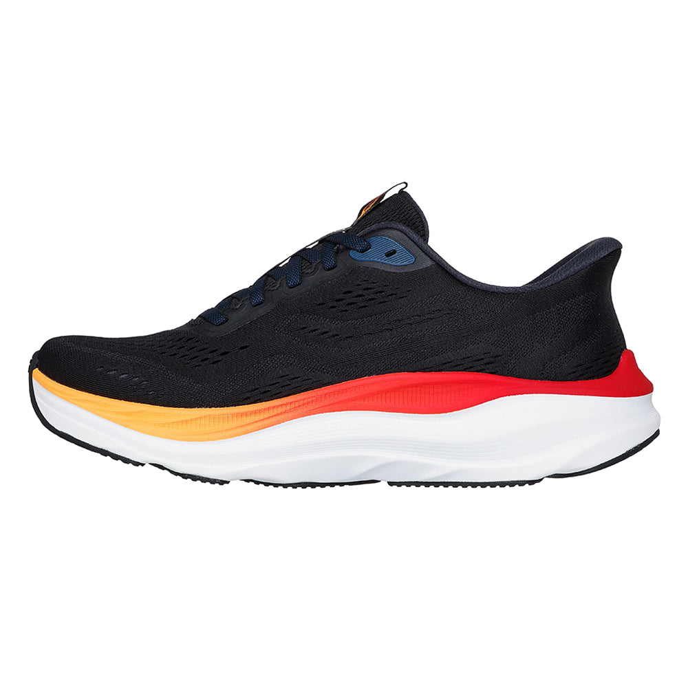 SKECHERS Max Cushioning®: Max Run - Pacewave รองเท้าวิ่งผู้ชาย