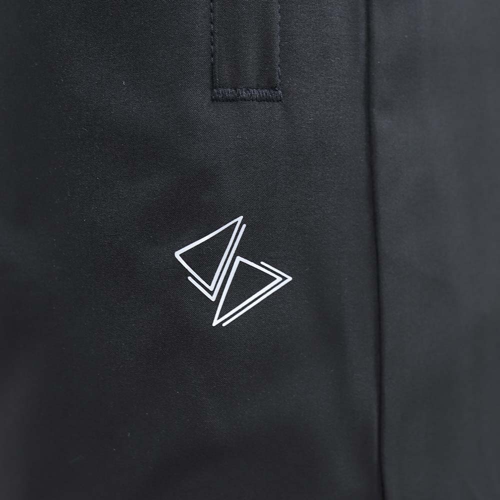 SPIKE Black กางเกงออกกำลังกายขาสั้นผู้ชาย