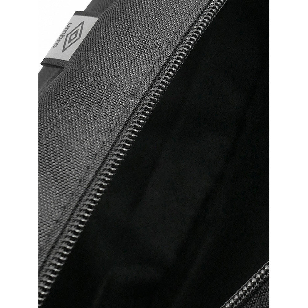 UMBRO Black Unisex Shoe Bag - Supersports Thailand Supersports Thailand