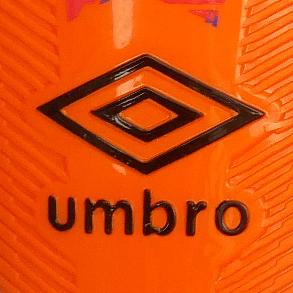 UMBRO Neo Shield Kids Football Shin Guards