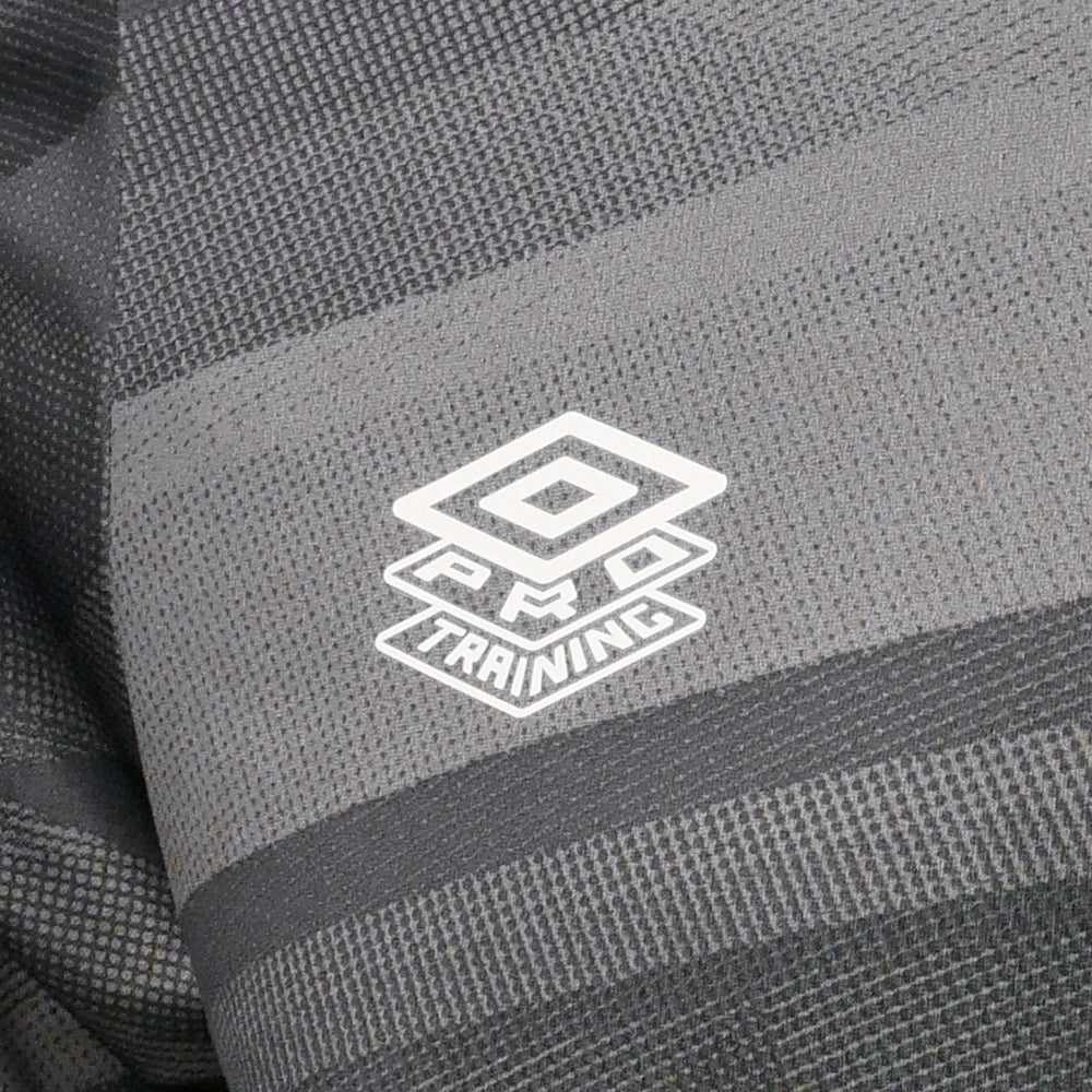 UMBRO Premier Warm Up เสื้อฟุตบอลผู้ชาย