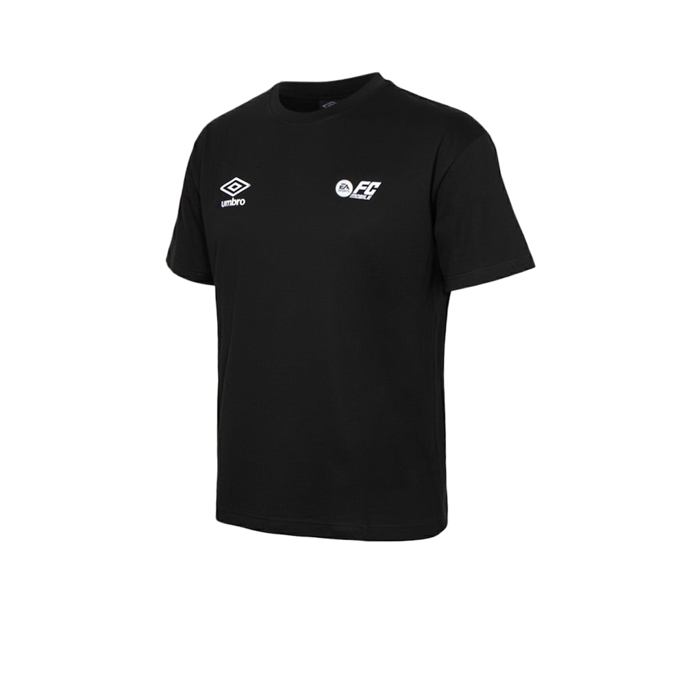 UMBRO x FC Mobile เสื้อยืดผู้ชาย