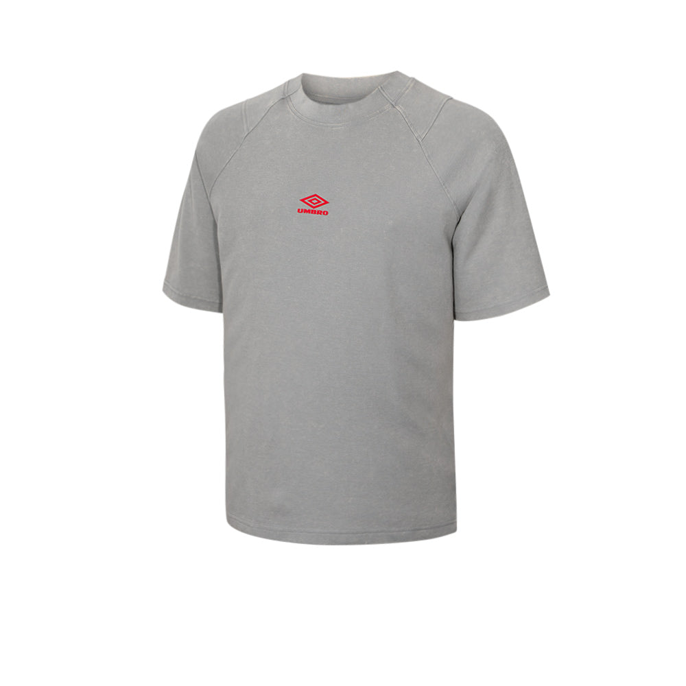 UMBRO Washed High Neck Boxy เสื้อยืดผู้ชาย