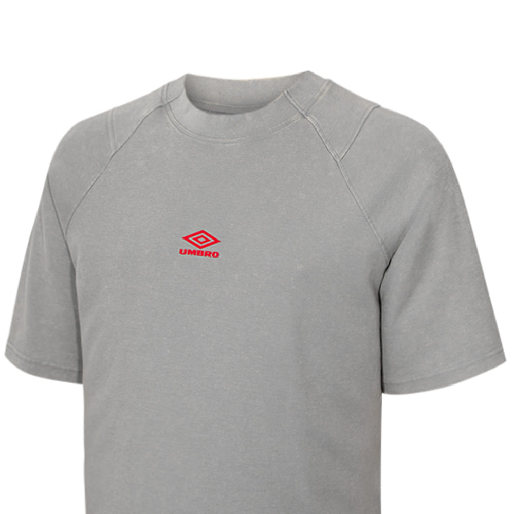 UMBRO Washed High Neck Boxy เสื้อยืดผู้ชาย
