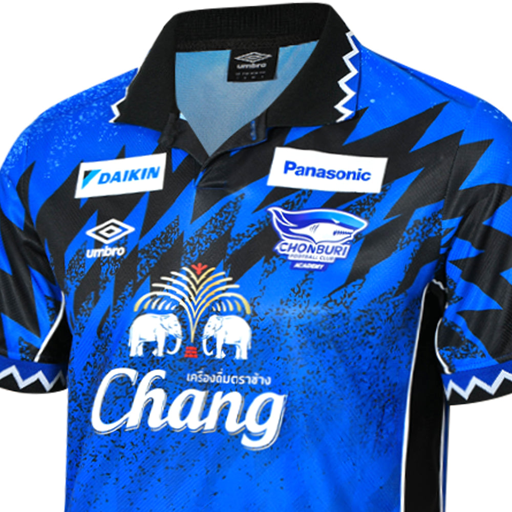 UMBRO เสื้อแข่งผู้ชายทีมชลบุรี เอฟซี ชุดเหย้า ฤดูกาล 2025/26