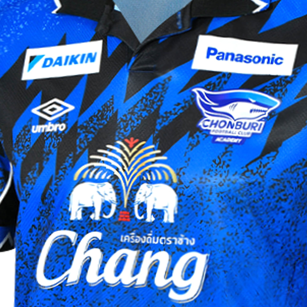 UMBRO เสื้อแข่งผู้ชายทีมชลบุรี เอฟซี ชุดเหย้า ฤดูกาล 2025/26