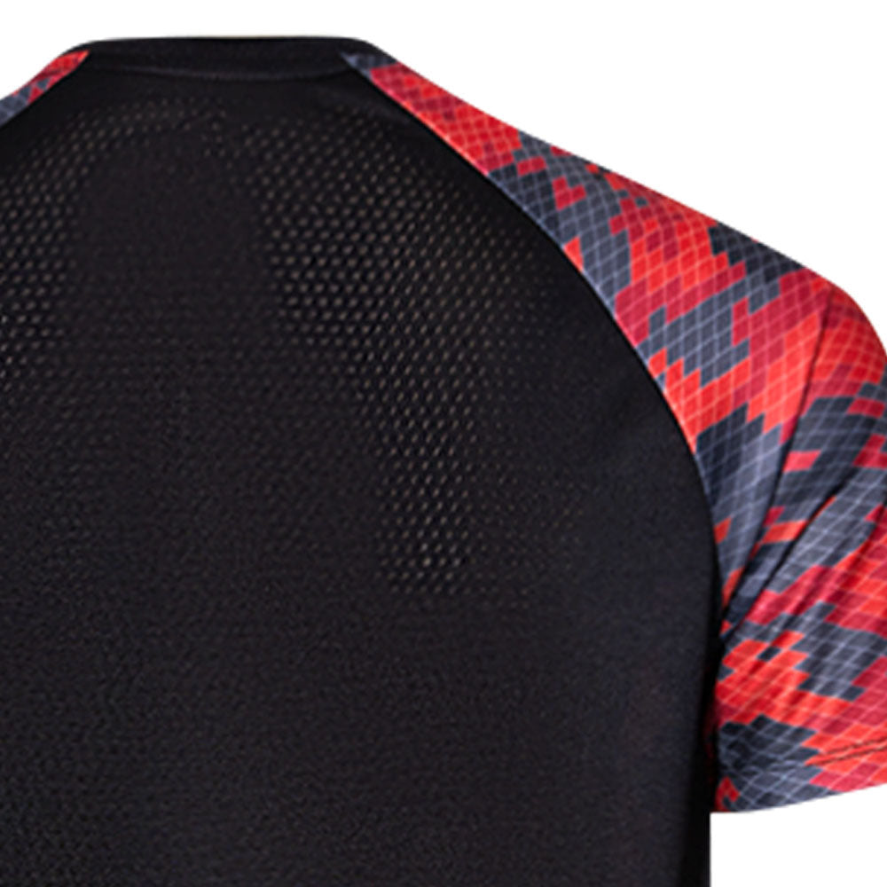 UMBRO Pro Training Graphic Men's Football Jersey - Supersports Thailand Supersports Thailand
