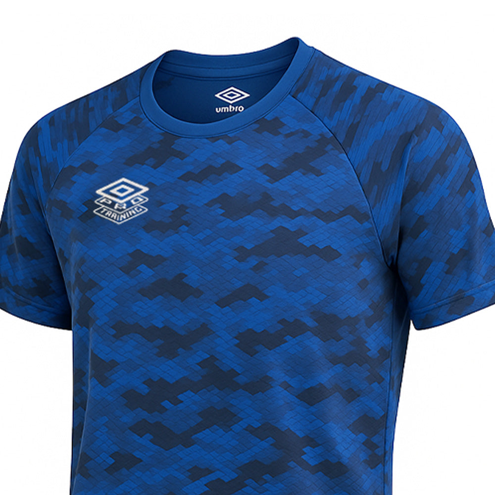 UMBRO Pro Training Graphic เสื้อฟุตบอลผู้ชาย