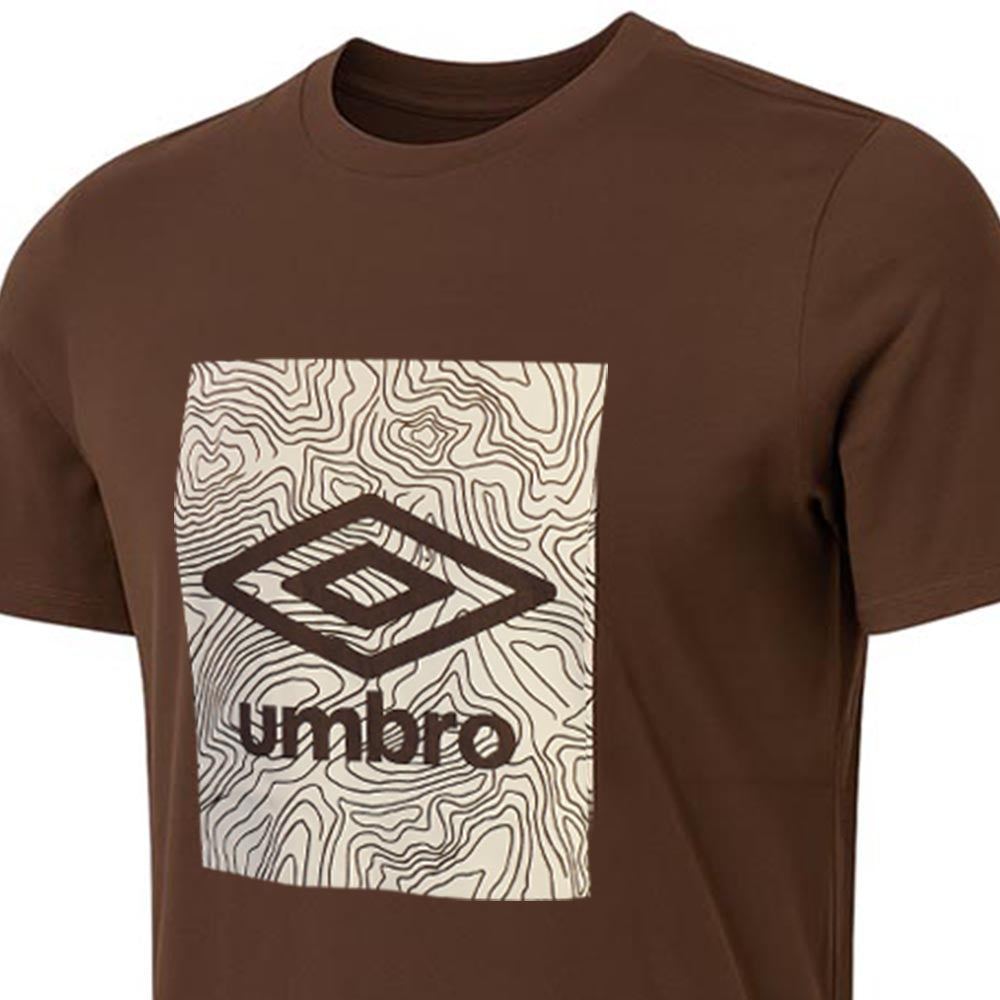 UMBRO Geo Graphic เสื้อยืดผู้ชาย