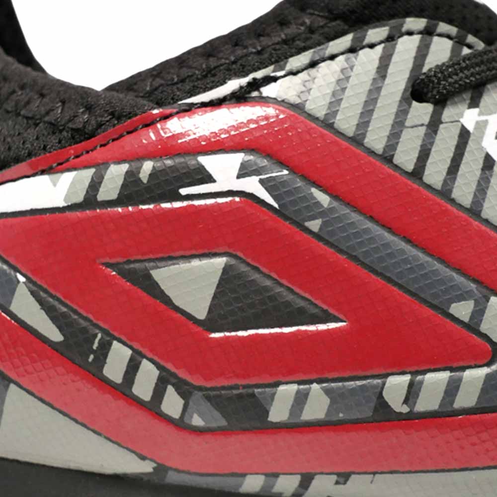 UMBRO Formation III FG Kids Football Shoes