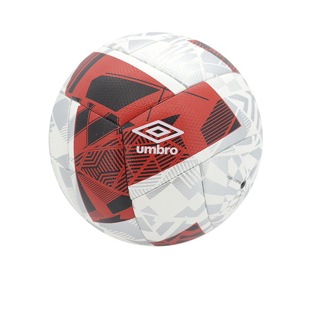 UMBRO Neo Swerve Pro Football Ball