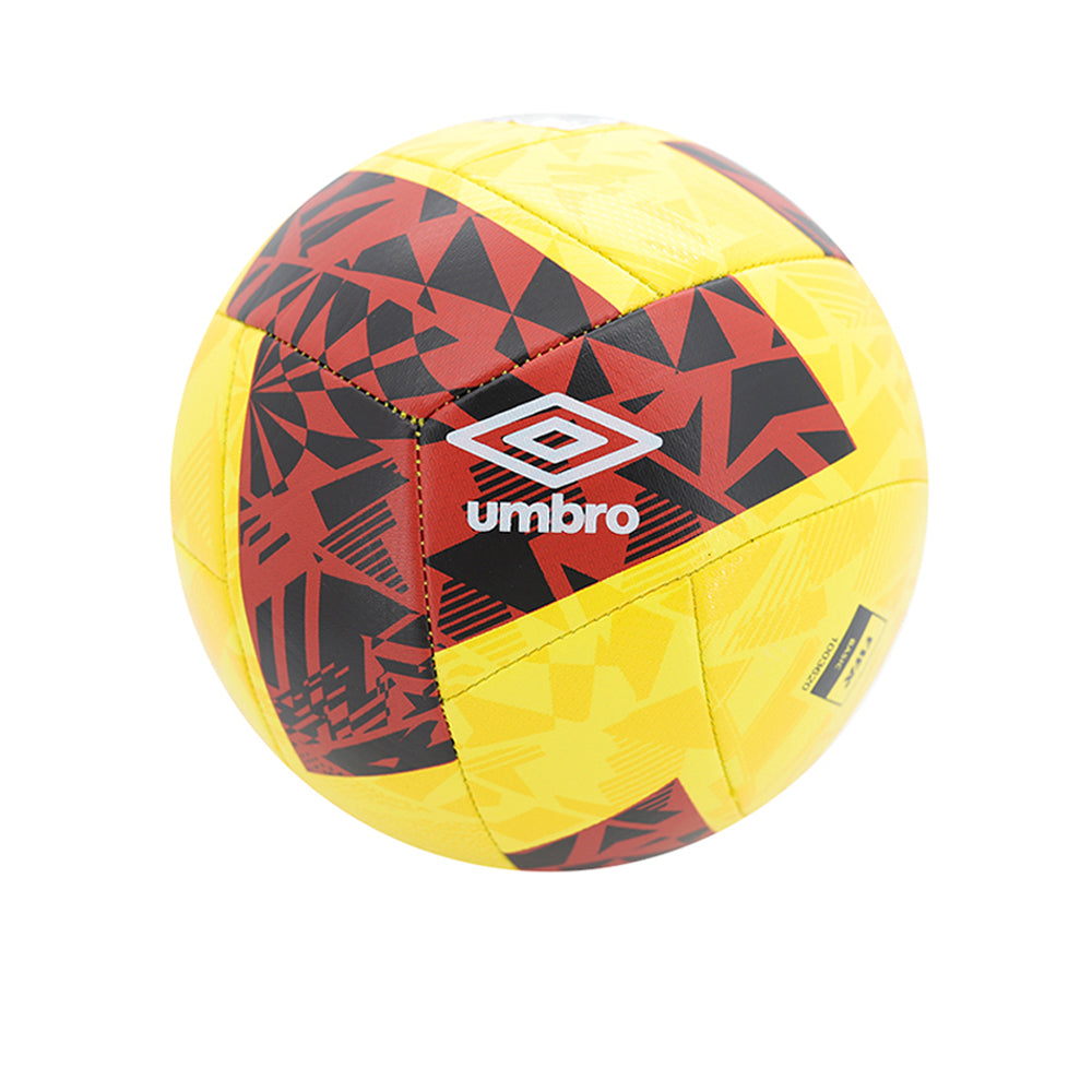 UMBRO Neo Swerve Football Ball