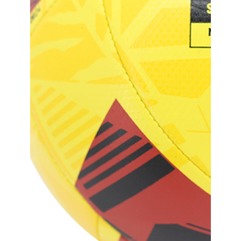 UMBRO Neo Swerve Football Ball