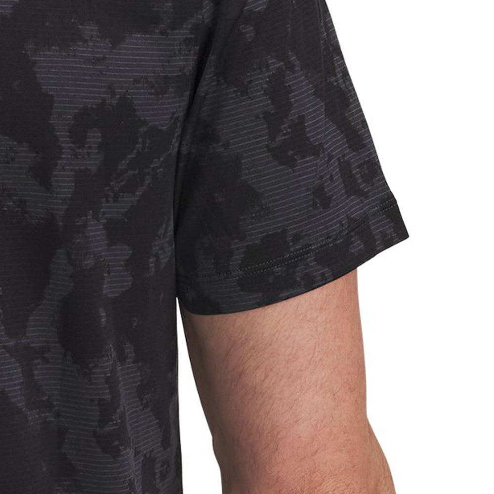 UNDER ARMOUR Launch Printed เสื้อวิ่งผู้ชาย