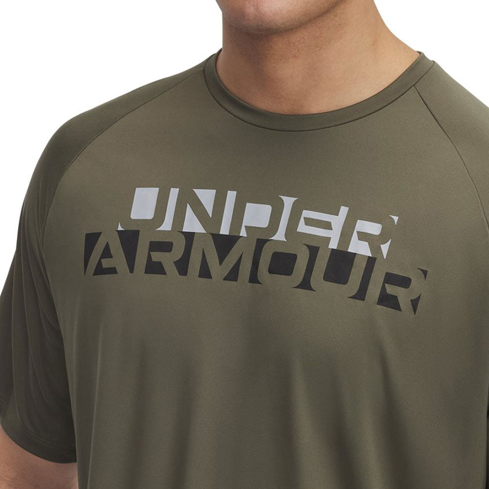 UNDER ARMOUR Tech™ เสื้อออกกำลังกายผู้ชาย