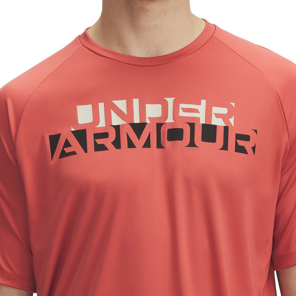 UNDER ARMOUR Tech™ เสื้อออกกำลังกายผู้ชาย