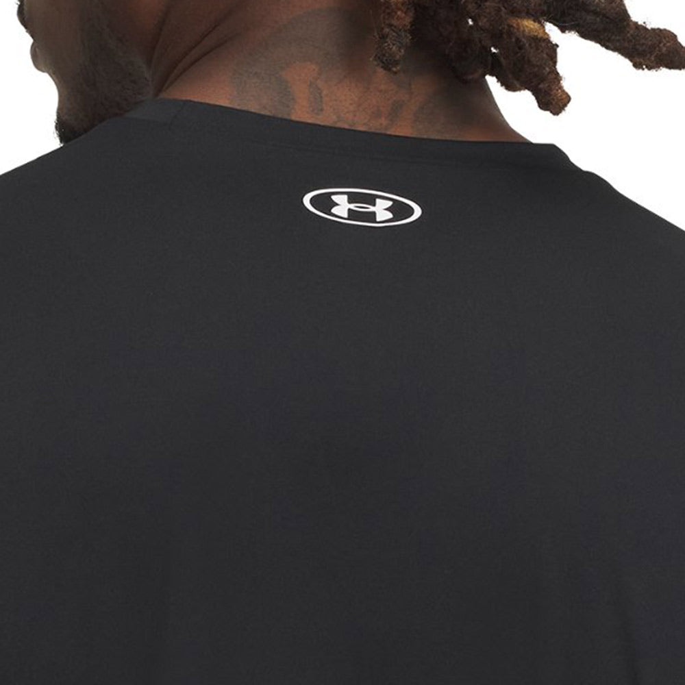 UNDER ARMOUR HeatGear® Fitted เสื้อออกกำลังกายผู้ชาย