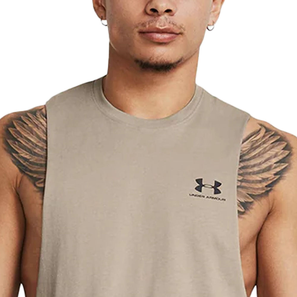 UNDER ARMOUR Sportstyle Left Chest Cut-Off เสื้อกล้ามออกกำลังกายผู้ชาย