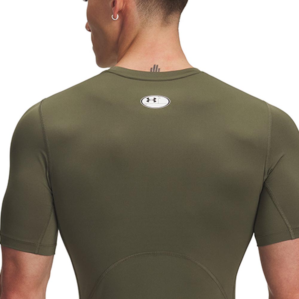 UNDER ARMOUR HeatGear® เสื้อออกกำลังกายผู้ชาย