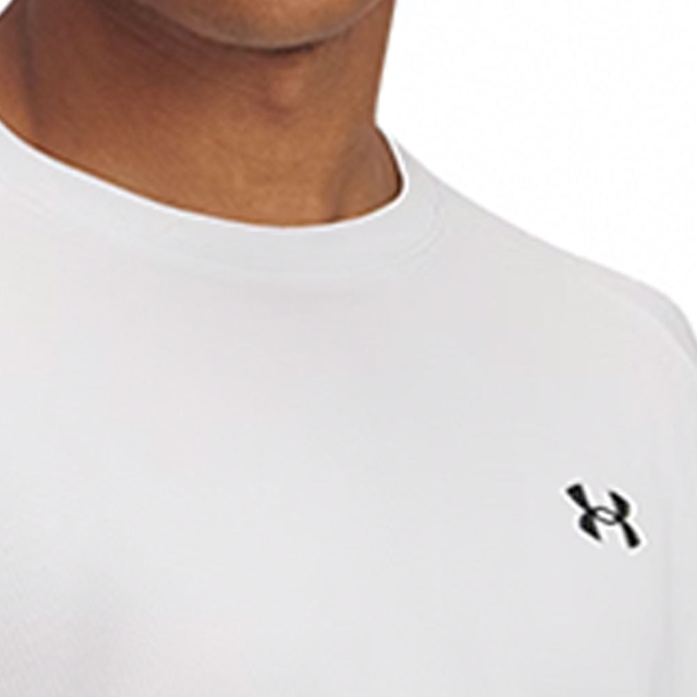 UNDER ARMOUR Tech™ Textured เสื้อออกกำลังกายผู้ชาย