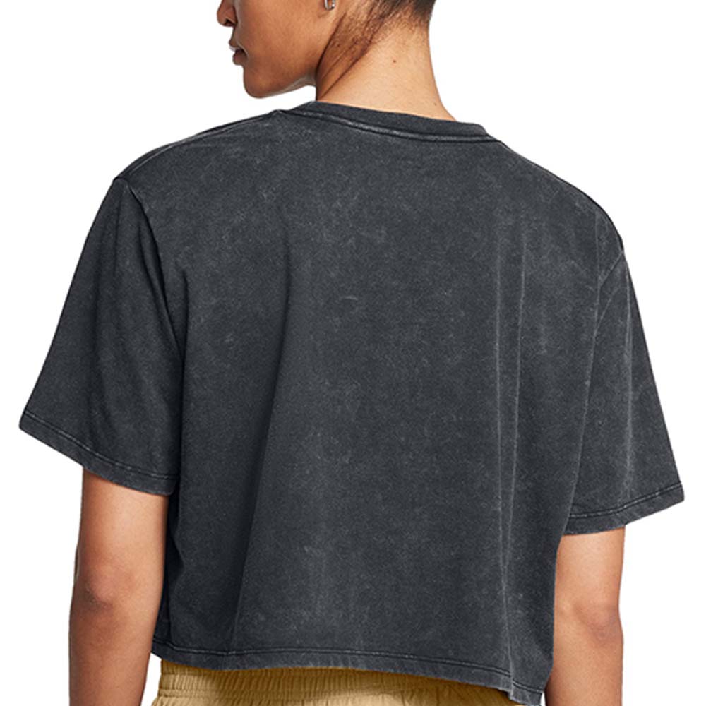 UNDER ARMOUR Wash Logo Boxy Crop เสื้อออกกำลังกายผู้หญิง