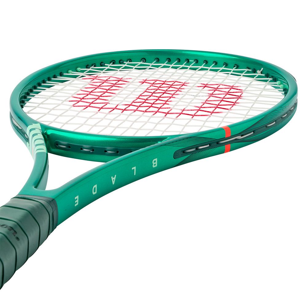 WILSON Blade 98 Pro 16X19 V10 305G ไม้เทนนิส (ไม่ขึงเอ็น) Supersports Thailand