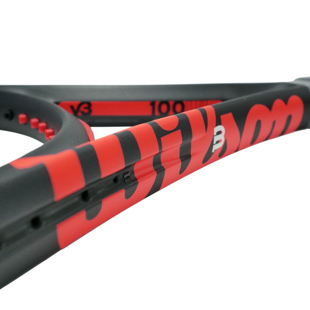 WILSON Clash 100UL V3 Tennis Racket