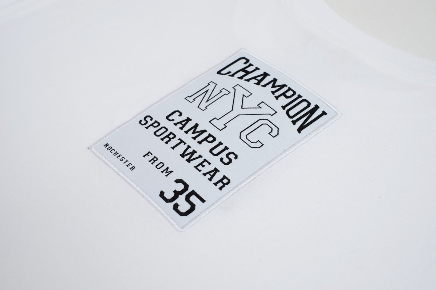 CHAMPION CREWNECK T-SHIRT เสื้อยืดทีเชิ๊ต ผู้หญิง 117207-WW001 White - 1 Supersports Thailand